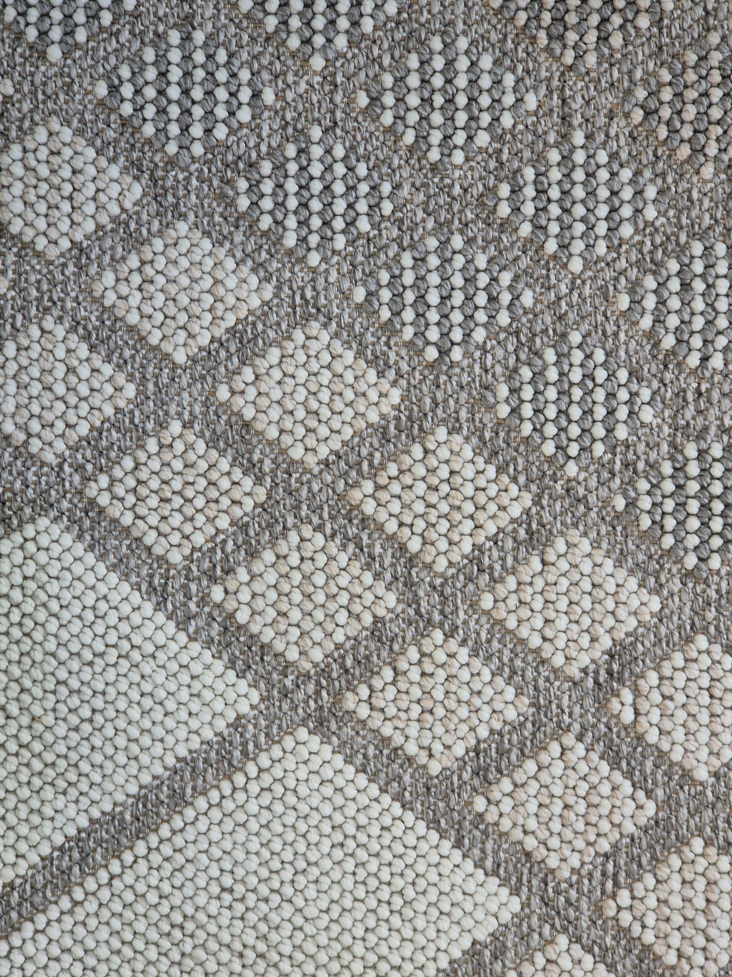 Bondi Grey Geometric Diamond Pattern Area Rug – Modern Neutral Design for Living Room, Bedroom, and Office, Non-Slip, Easy to Clean, Durable